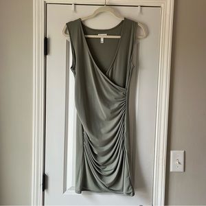 Leith Sleeveless V-Neck Sage Green Dress